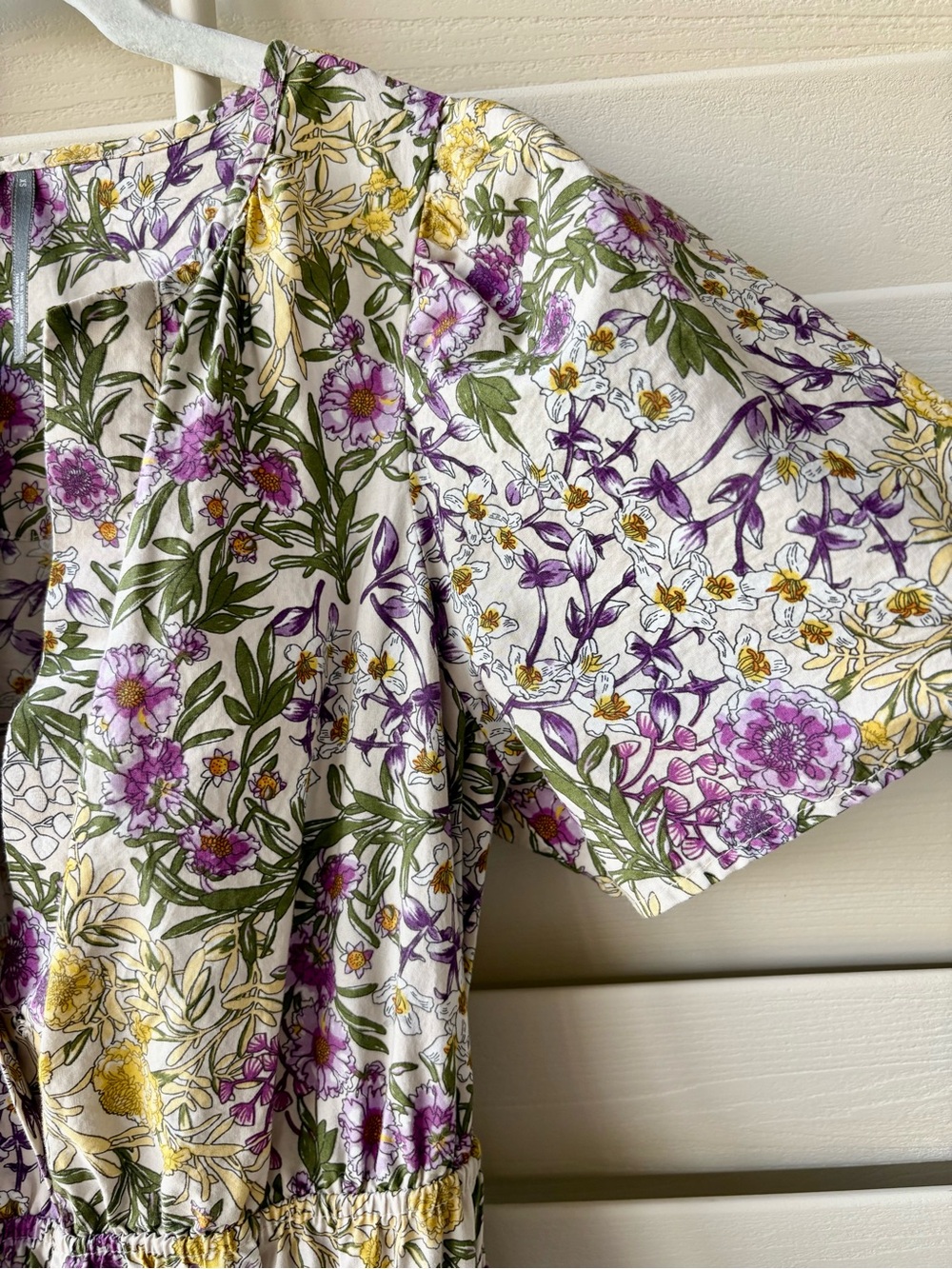 NEW Anthropologie The Somerset Maxi Dress Anthropologie V Neck Lilac Floral 2-4 - Picture 5 of 12